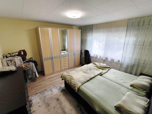 EG Schlafzimmer
