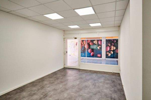 Laden Nr. 12, HS-Nr. 32 a_DSCF9642_2MP