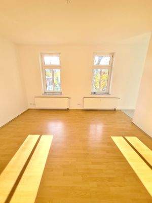 Wohnzimmer Fensterfront.jpg