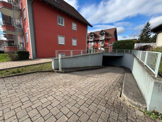 Tiefgaragenabfahrt