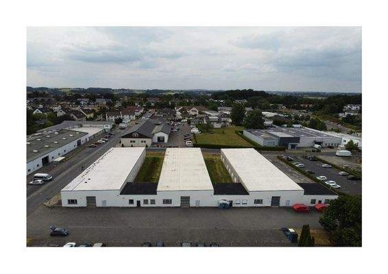 Halle - Luftbild.jpg