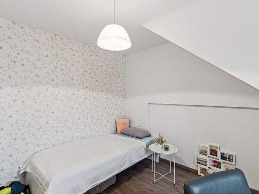 Schlafzimmer 2 - Dachgeschoss