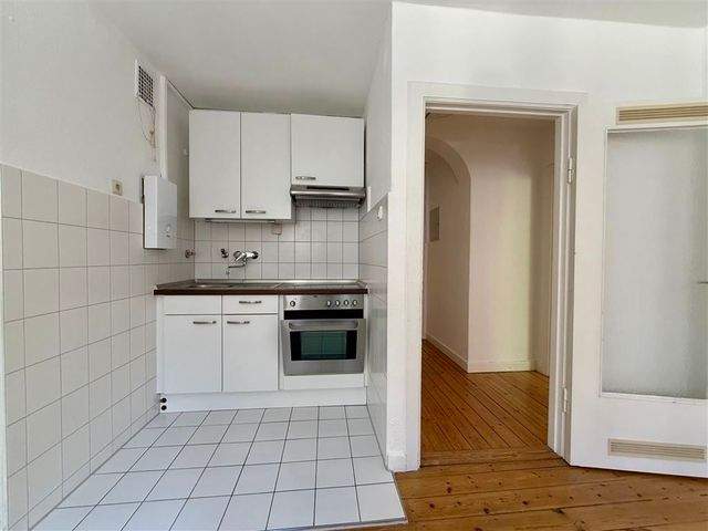 Kleine charmante 2-Zimmer-Whg. mit Balkon direkt im Zentrum// Annenstraße, Nähe Dreiecksplatz - Photo 1