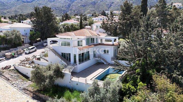 Sea and Mountain View Villas in North Cyprus Girne