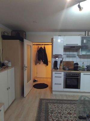 Blick auf den Flur u. Küche