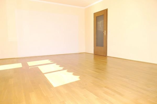 05-Wohnzimmer