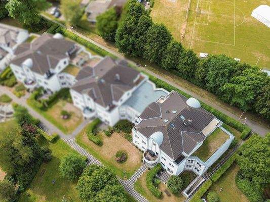 Wohnen am Grünstreifen – elegant &amp; naturnah