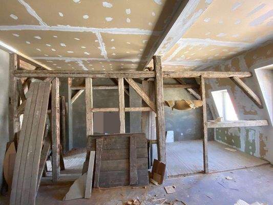 Noch nicht fertig gestellter Ausbau des Dachgescho