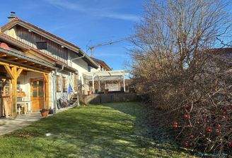 Teil des großzügigen Grundstücks