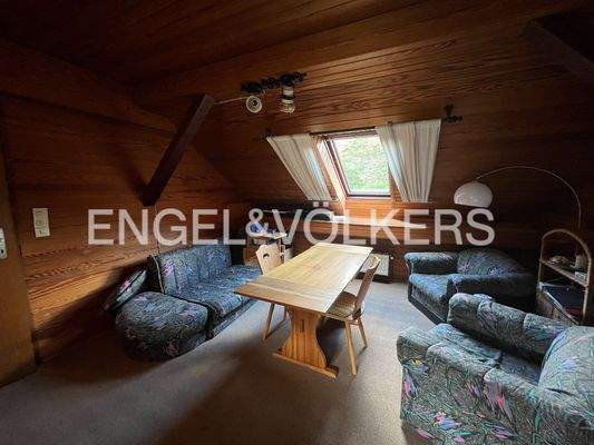 EV - Wohnzimmer im DG