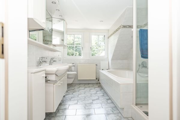 Badezimmer OG