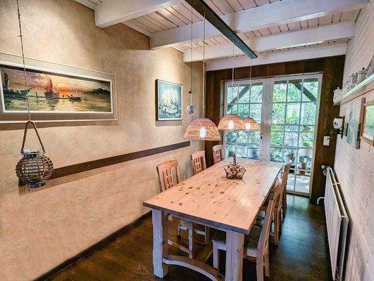 makellos 05 EFH Bützow  - Diele Esszimmer.jpg