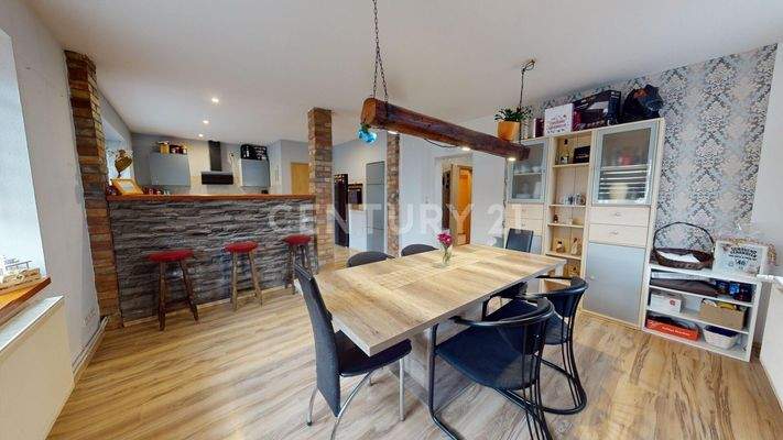 Küche mit Esszimmer