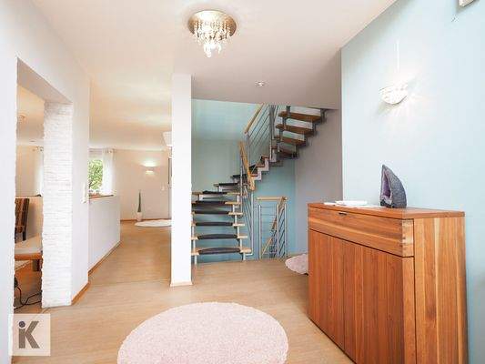 Diele und Treppenaufgang