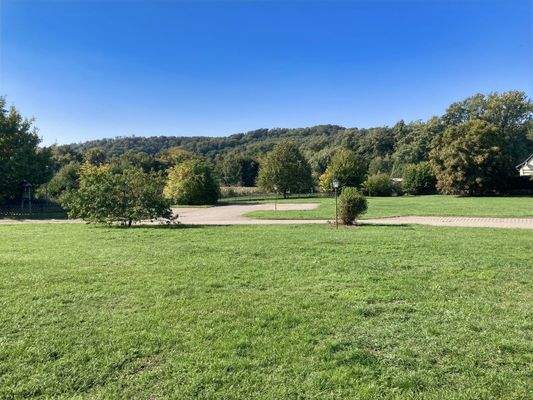 Park-und Rasenfläche