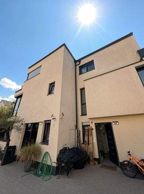 Außenansicht - Verbessert - (KI generiert)