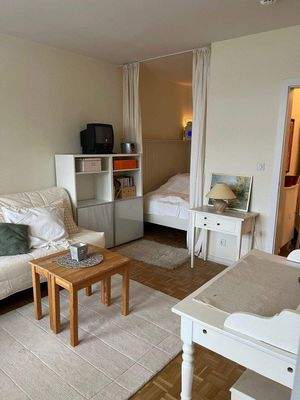 Wohnraum - Blick zur Schlafnische