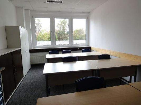 Büro / Schulungsraum