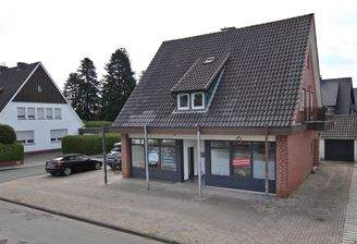 Straßenansicht rechts