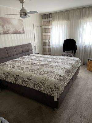 Elternschlafzimmer OG. 