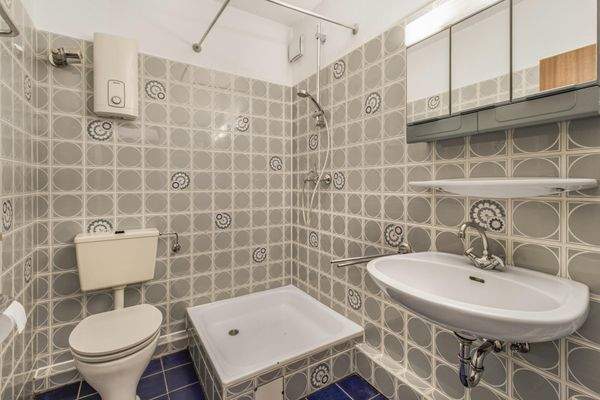 Badezimmer untere Etage