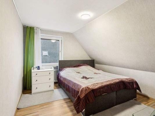 Büro 2 und Schlafzimmer_2