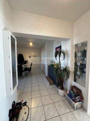 Diele mit Einbauschrank