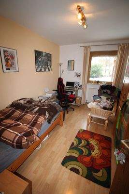 3. Separater Wohnraum im EG.JPG