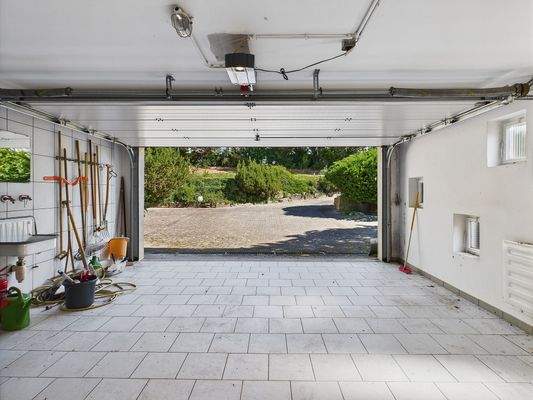 Doppelgarage