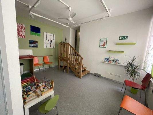 Praxis-Marburger Str. 24, 35390 Gießen - Praxis EG