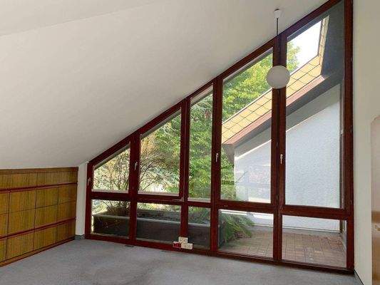 Blick aus dem gr. Büro zur Terrasse.jpeg