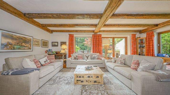 KITZIMMO-Baugrundstück mit Altbestand in Toplage auf der Bichlalm - Immobilien Kitzbühel.