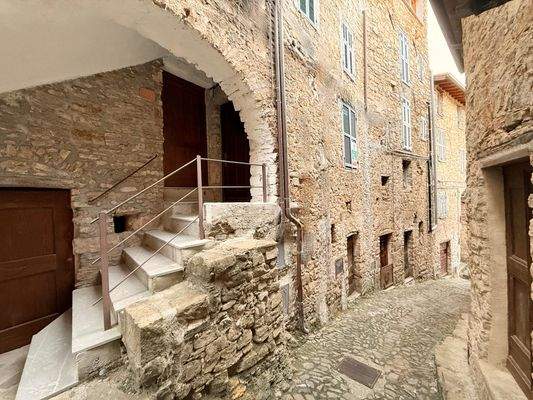 AP_912_TERRA_ITALIA_IMMOBILIEN_LIGURIEN_APRICALE_V