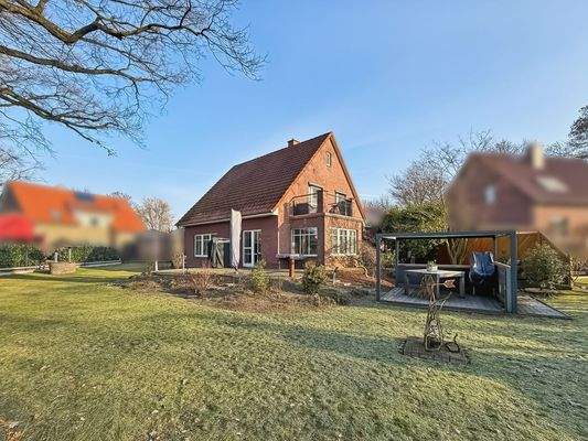Rückansicht mit Garten