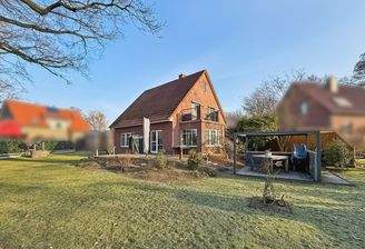 Rückansicht mit Garten