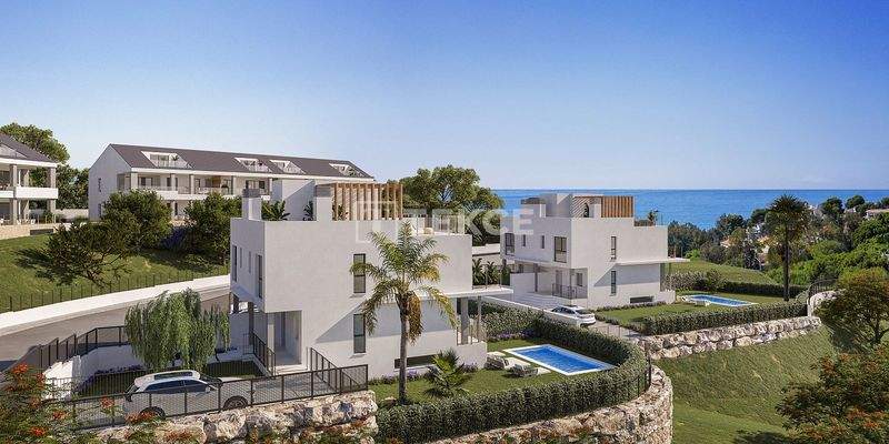 Semi-Detached Villas with Panoramic Sea Views in Torremuelle