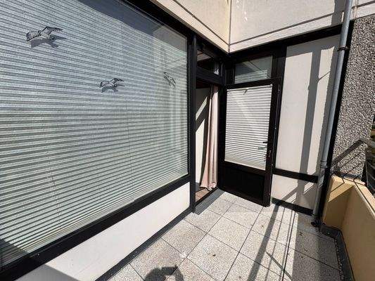 Balkon mit Zugang vom Wohnbereich