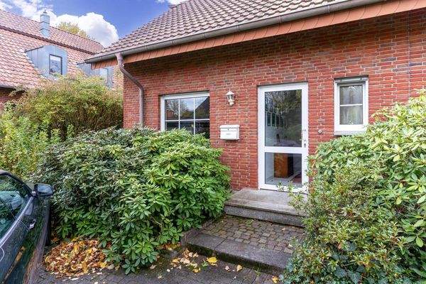 linke Seite Haustür