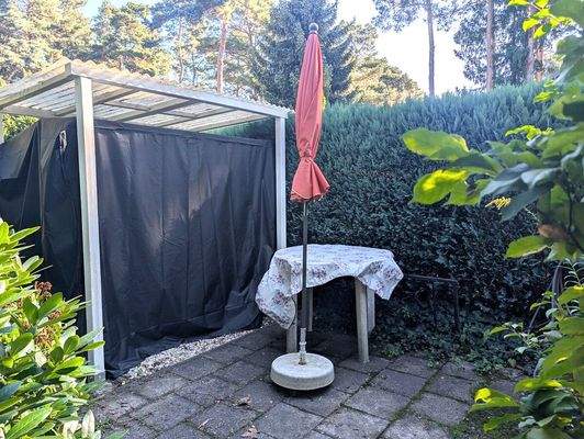 Sitzecke mit Hollywoodschaukel