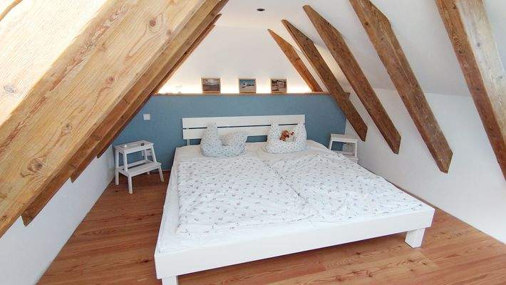 Schlafzimmer / ausgebautes DG