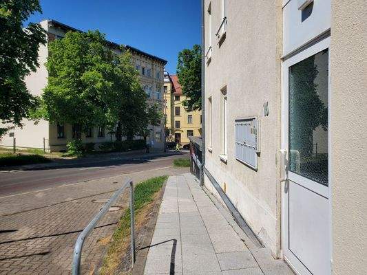 Hauseingang Wörmlitzer Straße 16.jpg