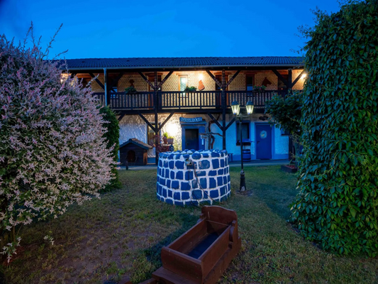 Innenhof mit Brunnen