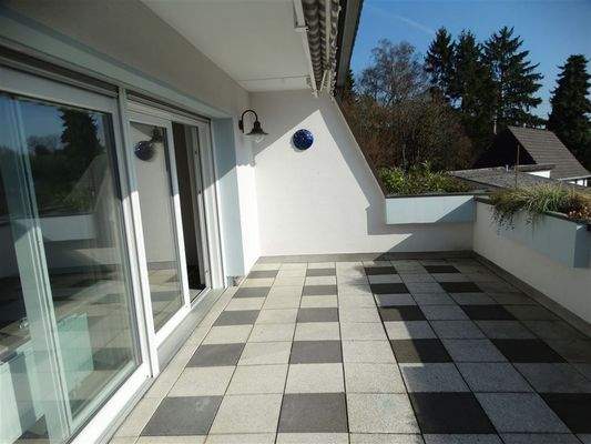 große Süd-Terrasse