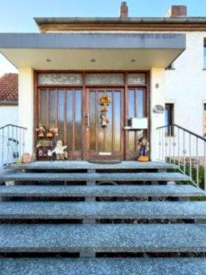 Bitte treten Sie ein!