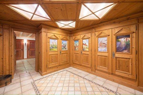 Garderobenbereich UG