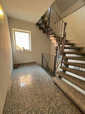 Flur/ Treppenhaus OG