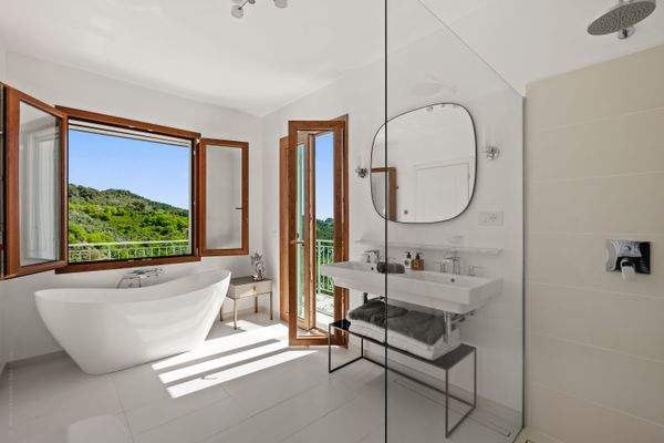 DA_1023_TERRA ITALIA IMMOBILIEN_REAL ESTATE_DOLCEA