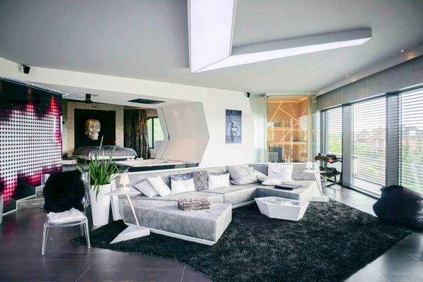 8 Wohn- und Schlafbereich mit Sauna