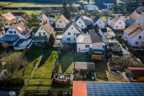 Rückansicht mit Garten