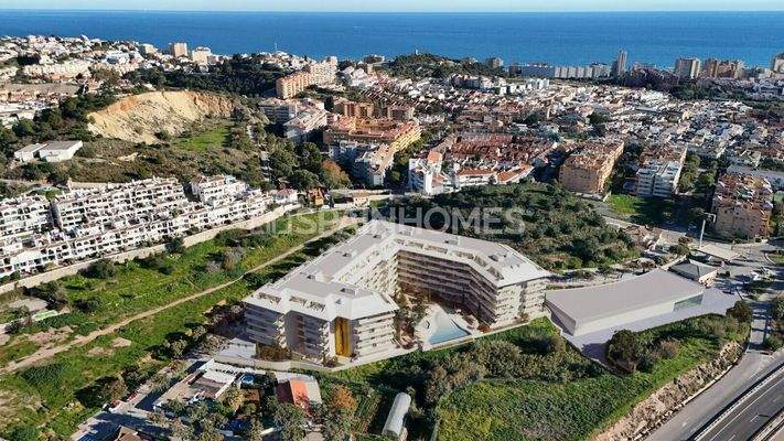 Apartments 3.7 Km from the Sea in Los Pacos Fuengirola